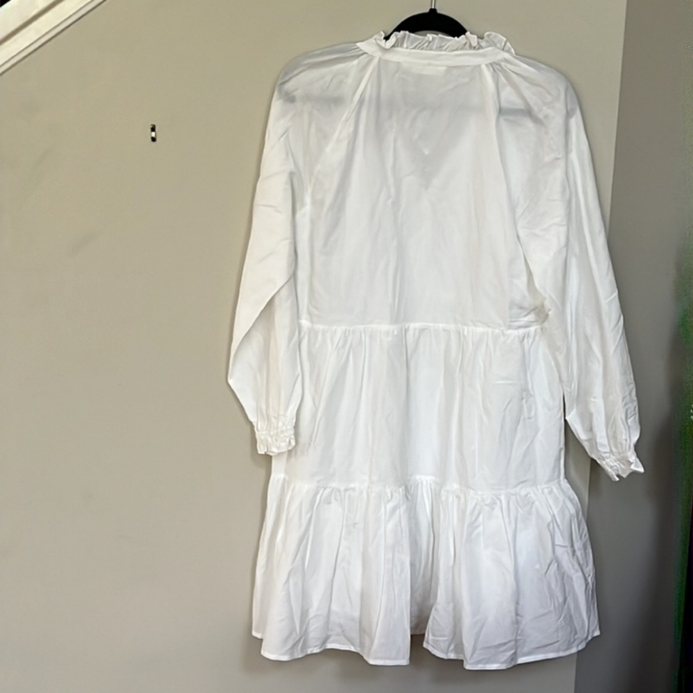 Roller RabbitJanni Tie V-Neck Long Sleeve Ruffle Cuff Waistless Tiered Dress - Picture 5 of 16